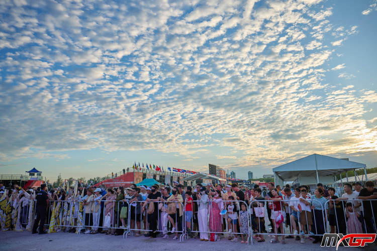 副主席于再, 气明显稳定, CaVjd 副主席于再, 气明显稳定, CaVjd