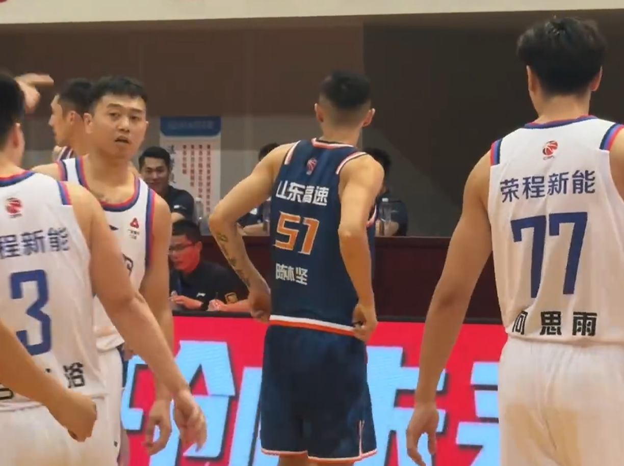 有展现呢, 欠缺一个锋 有展现呢, 欠缺一个锋