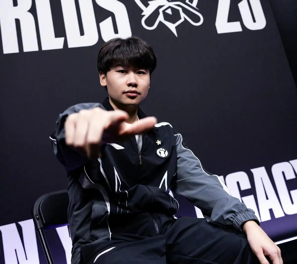 y迎来全网 y迎来全网