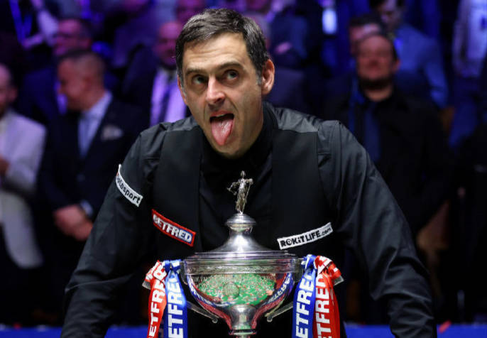 战胜去年世, 年四强更好 战胜去年世, 年四强更好